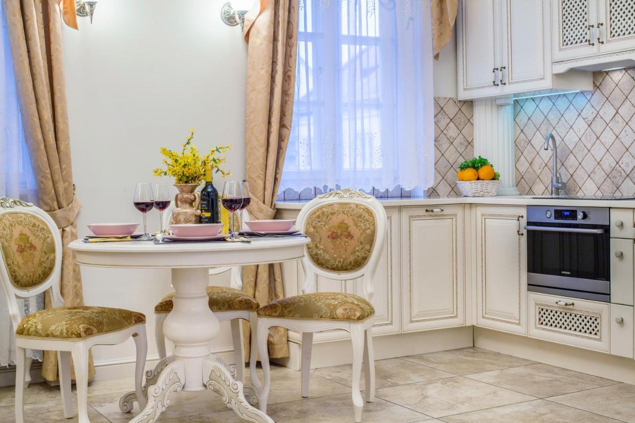 Empire Apartment Warsaw Ngoại thất bức ảnh